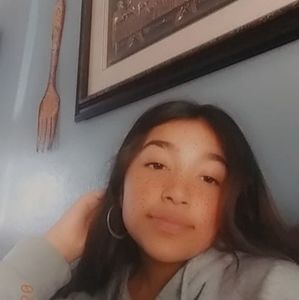 Meet your Posher, Jasmin